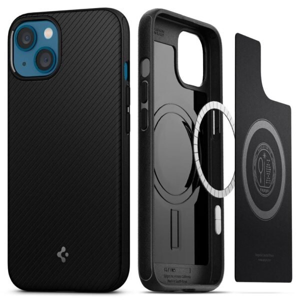 Spigen Mag Armor MagSafe Hoesje iPhone 13 Mat Zwart